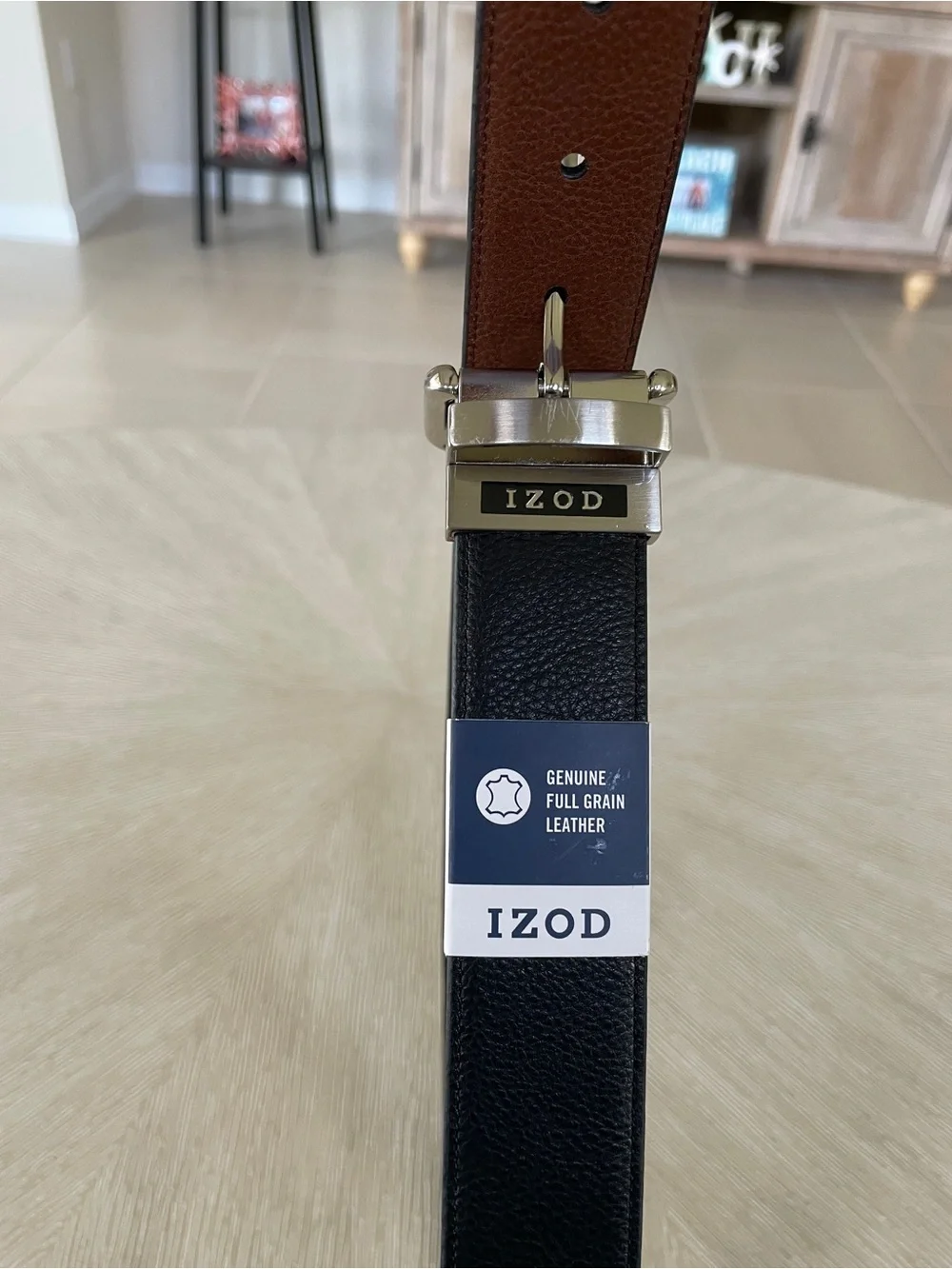 NWT Izod Black and Brown Reversible Leather Men’s Belt - Size M 34/36”
